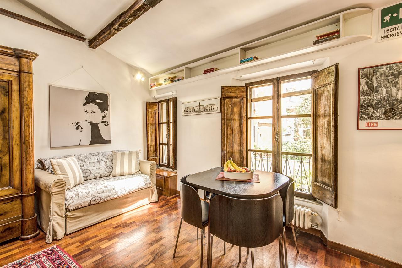 Homehouse Garofano - Rione Monti - Colosseum Rome Bagian luar foto