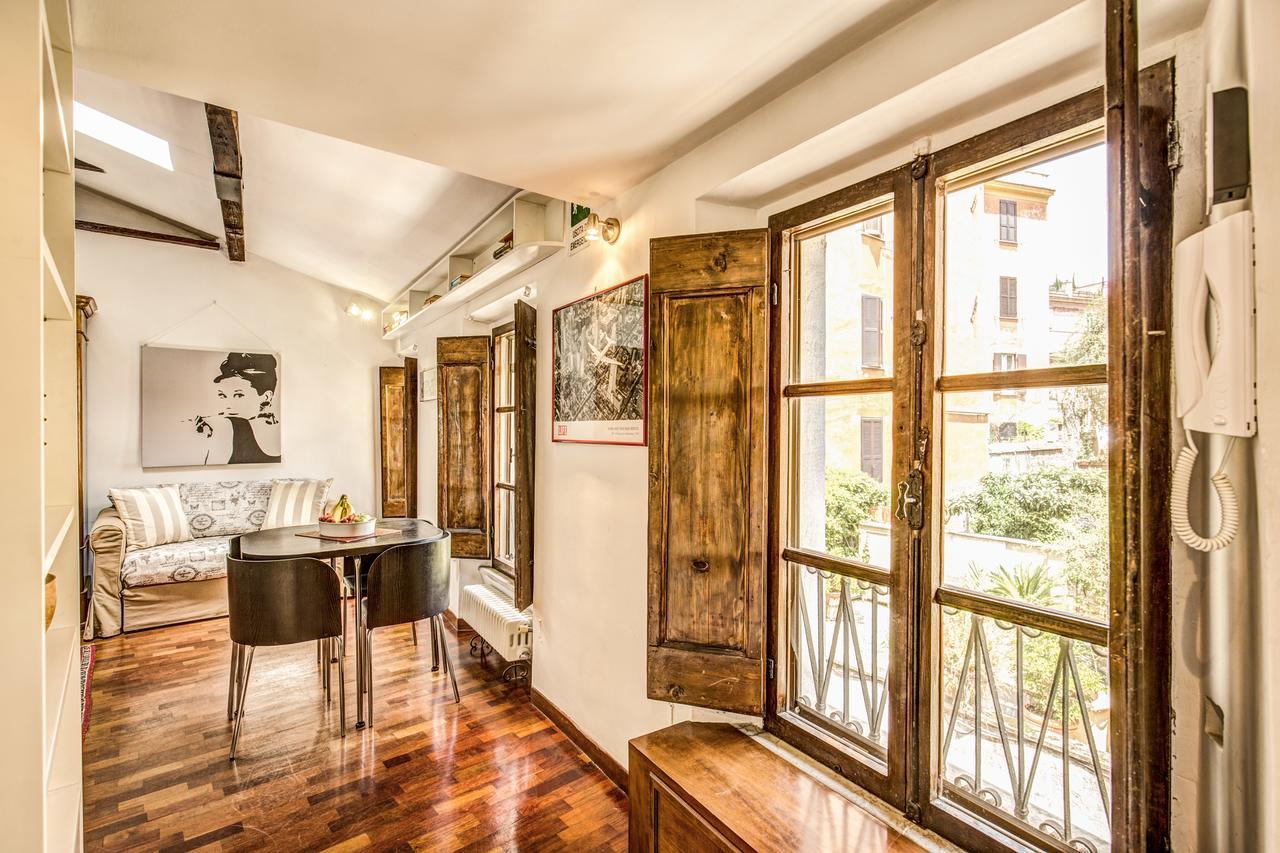 Homehouse Garofano - Rione Monti - Colosseum Rome Bagian luar foto