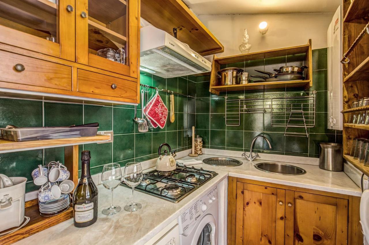 Homehouse Garofano - Rione Monti - Colosseum Rome Bagian luar foto