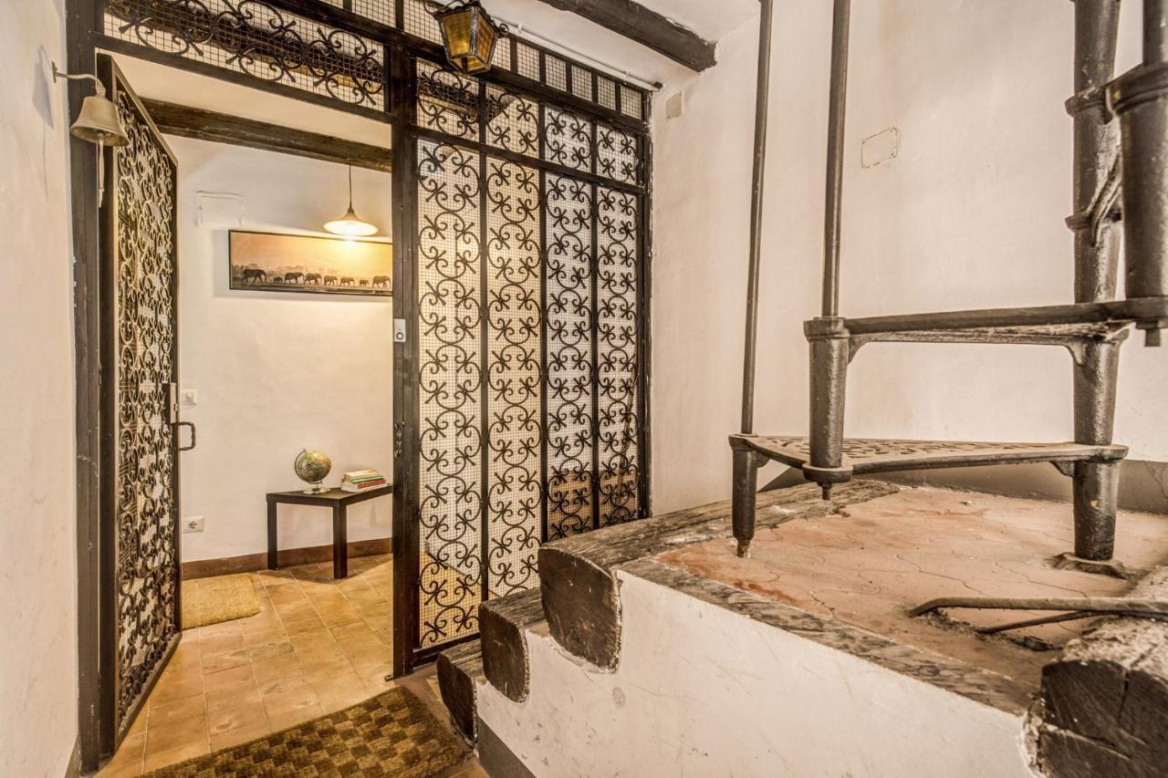 Homehouse Garofano - Rione Monti - Colosseum Rome Bagian luar foto